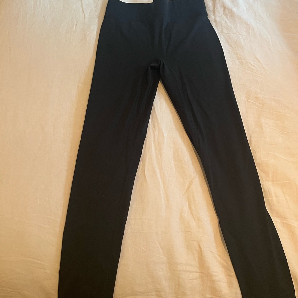 ALL ACCESS Classic Black Leggings